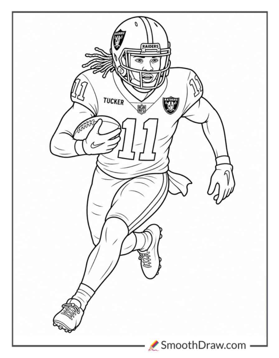 Tre Tucker Sprinting Downfield